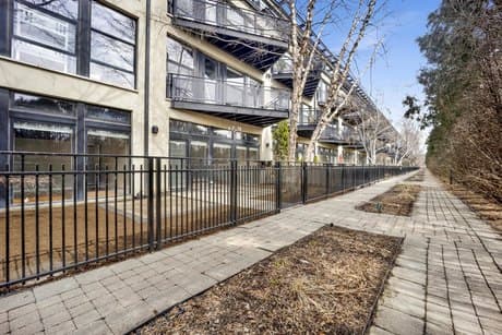 1071 W 15th St Unit 109