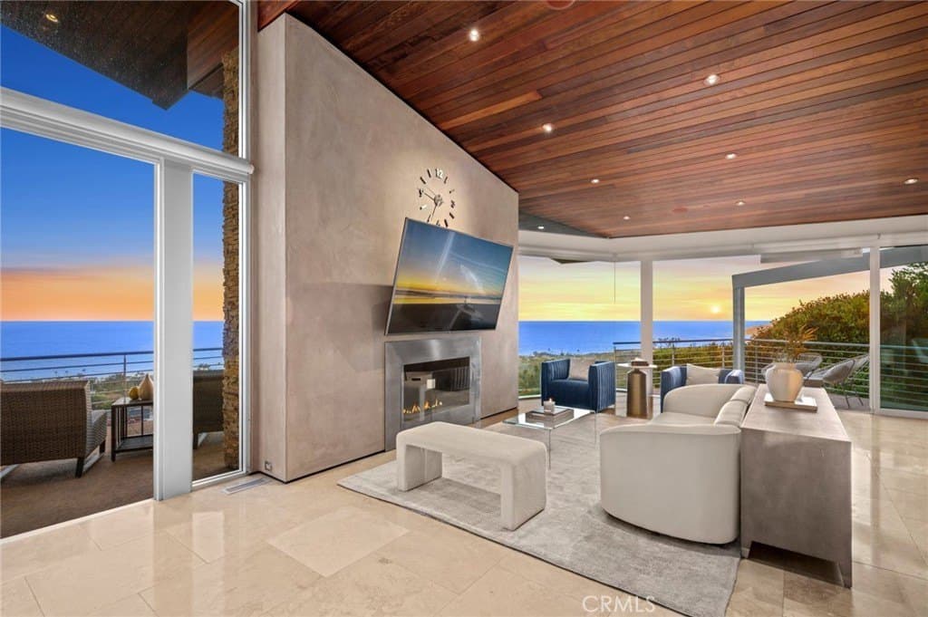 856 Diamond St, Laguna Beach