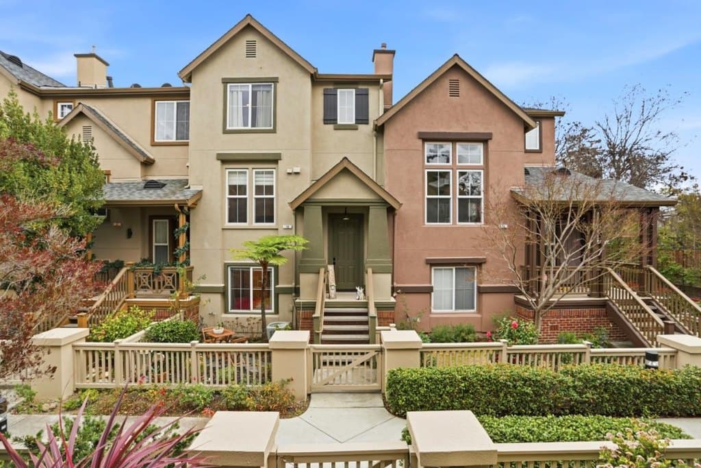 70 Towne Cir, Mountain View