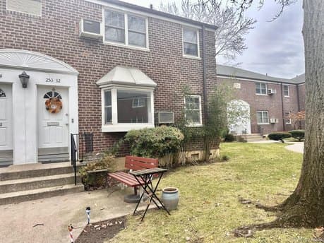 253-32 61st Ave Unit 1