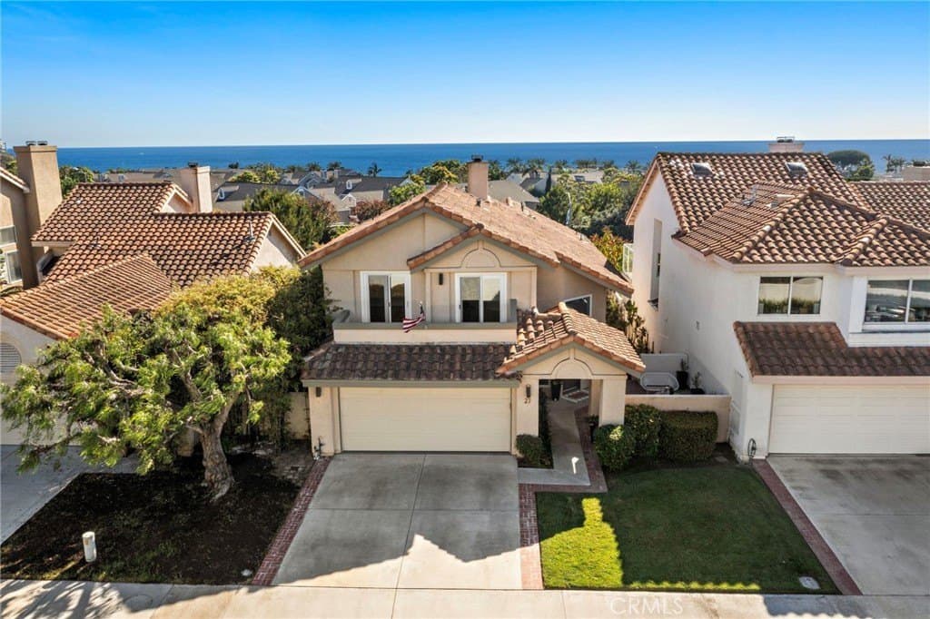 27 Palm Beach Ct, Dana Point