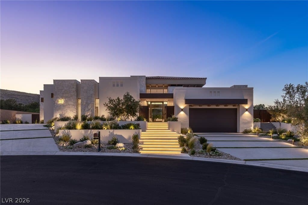 24 Pebble Hills Ct, Las Vegas