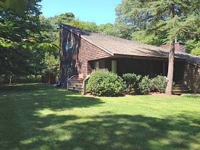 50 Old Orchard Ln, East Hampton