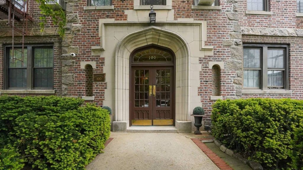 100 Park Ave Unit 5D, Bronxville