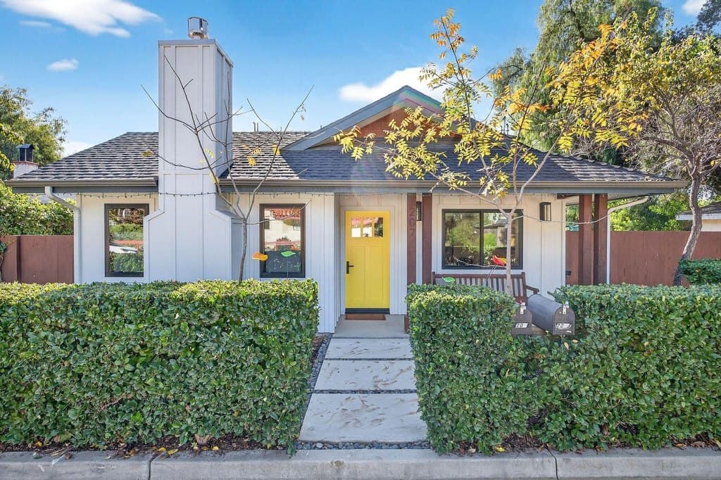 207 E Eucalyptus St, Ojai