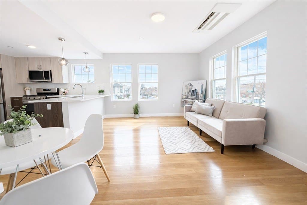 98 Prescott St Unit 2A