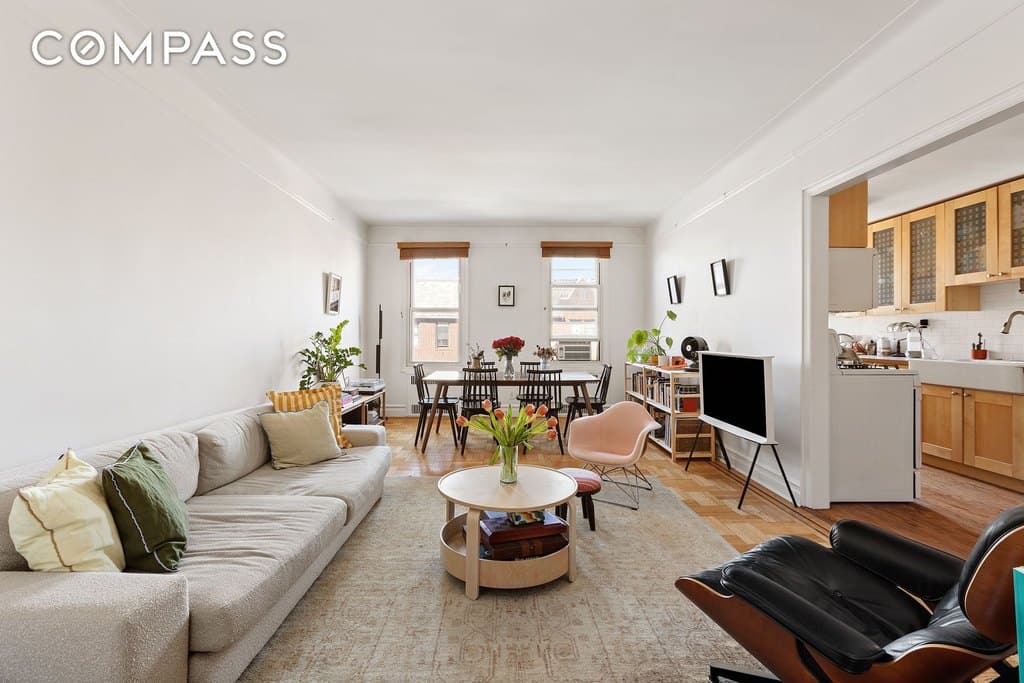 35-05 72nd St Unit 4E