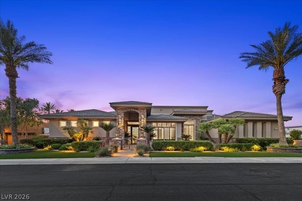 1724 Tangiers Dr, Henderson