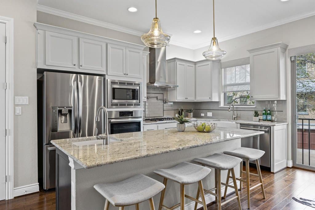 1112 Highknoll Ln, Georgetown