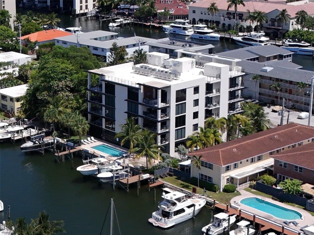 1507 SE 15th St Apt 302, Fort Lauderdale