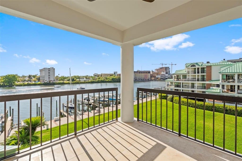 943 Seddon Cove Way Unit 943, Tampa