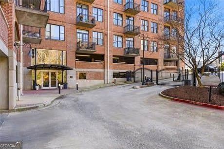 3235 Roswell Rd NE Unit 702