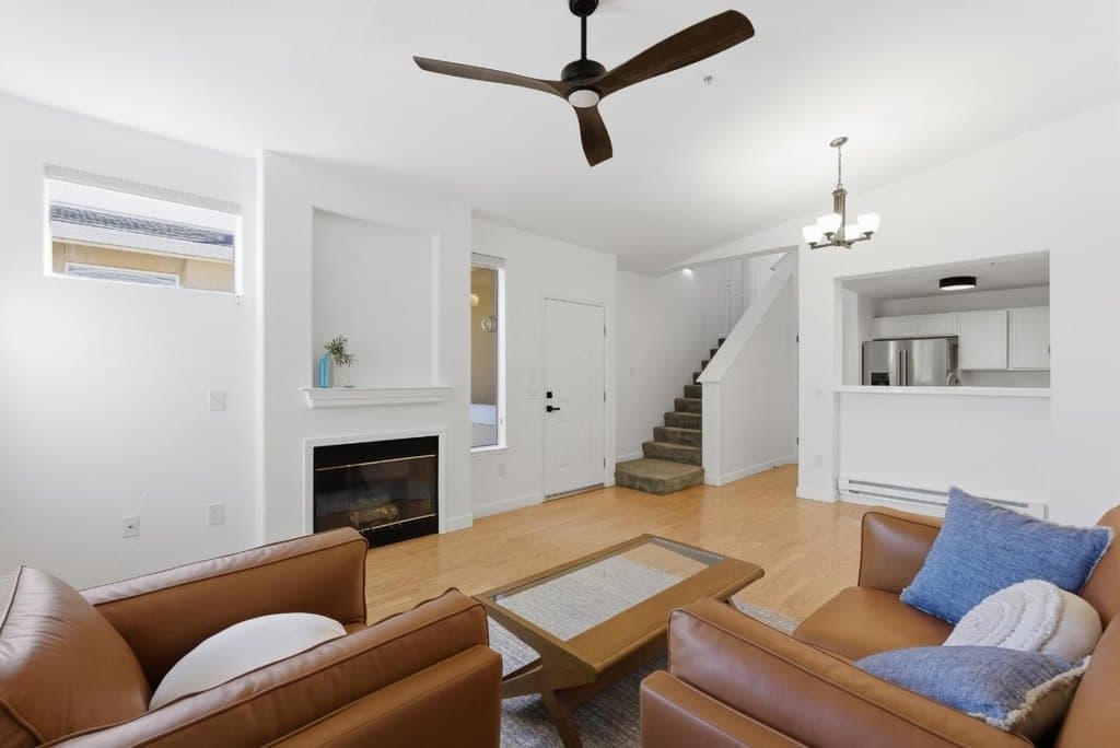 222 Everson Dr, Santa Cruz