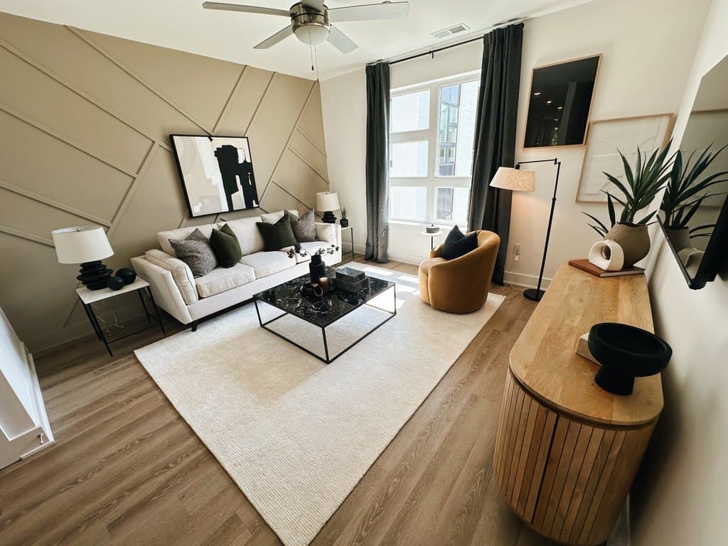 542 Southgate Ave Apt 203, Nashville