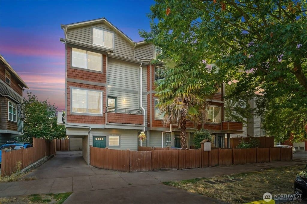 6562 5th Ave NE Unit C