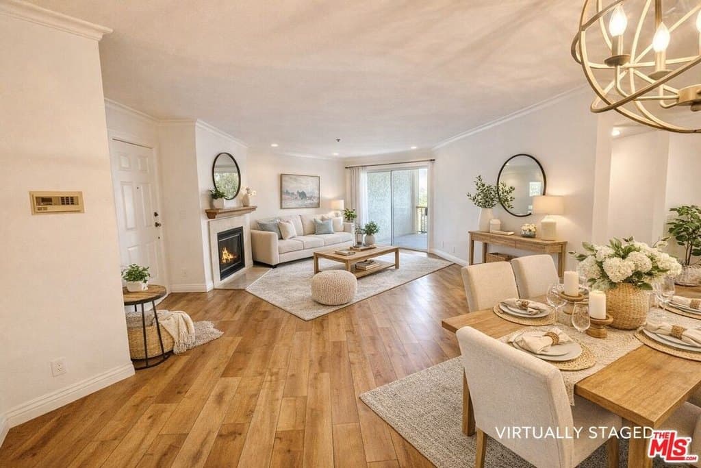 675 Oak Run Trl Unit TL301, Oak Park