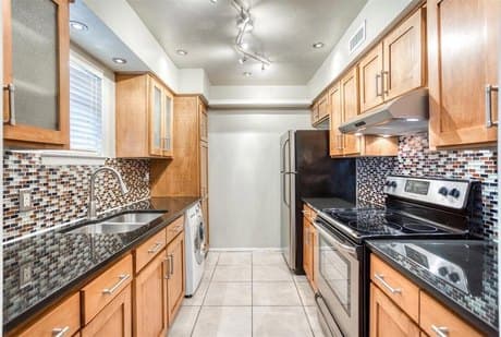 10536 Stone Canyon Rd Apt 216