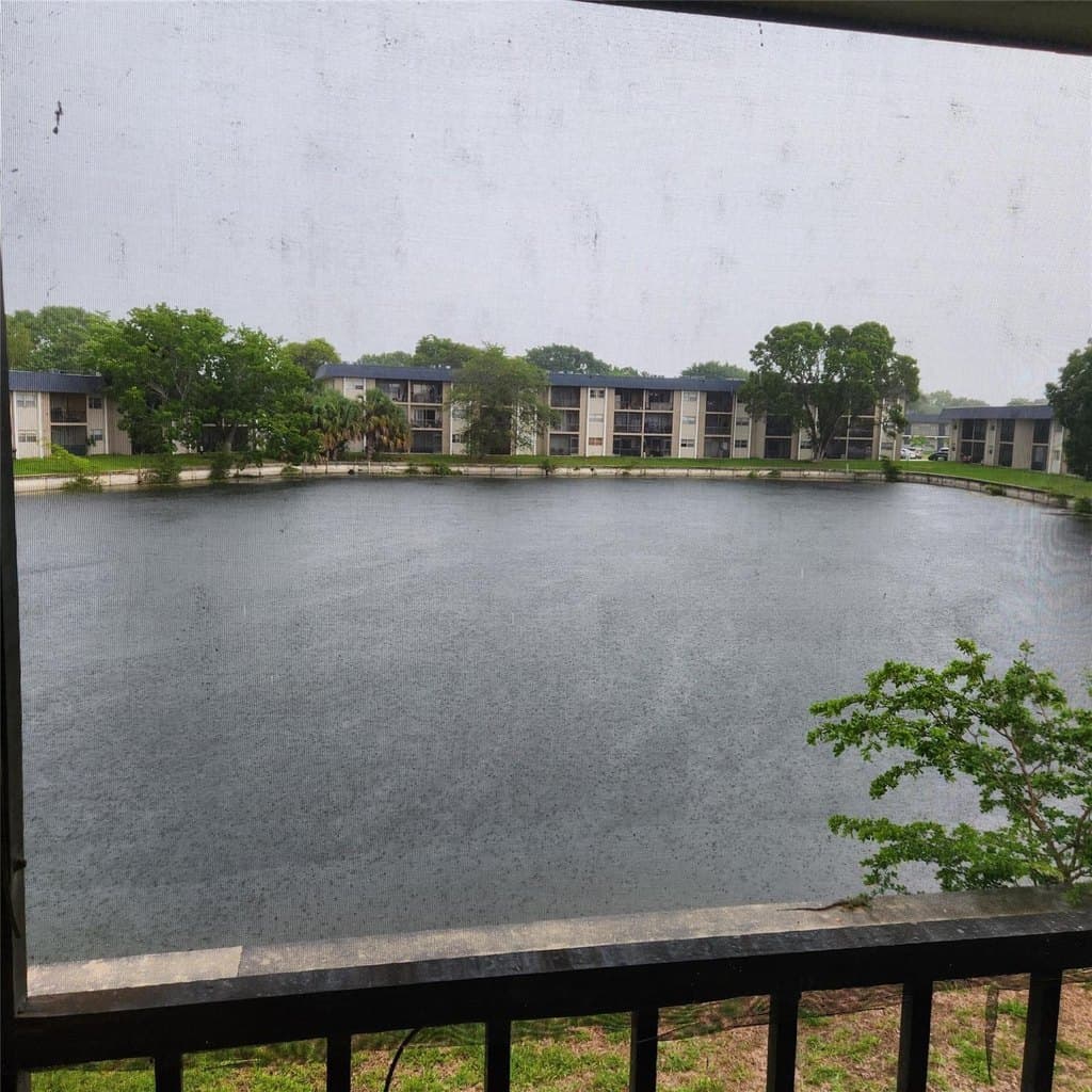 7901 Colony Cir S Apt 205, Fort Lauderdale