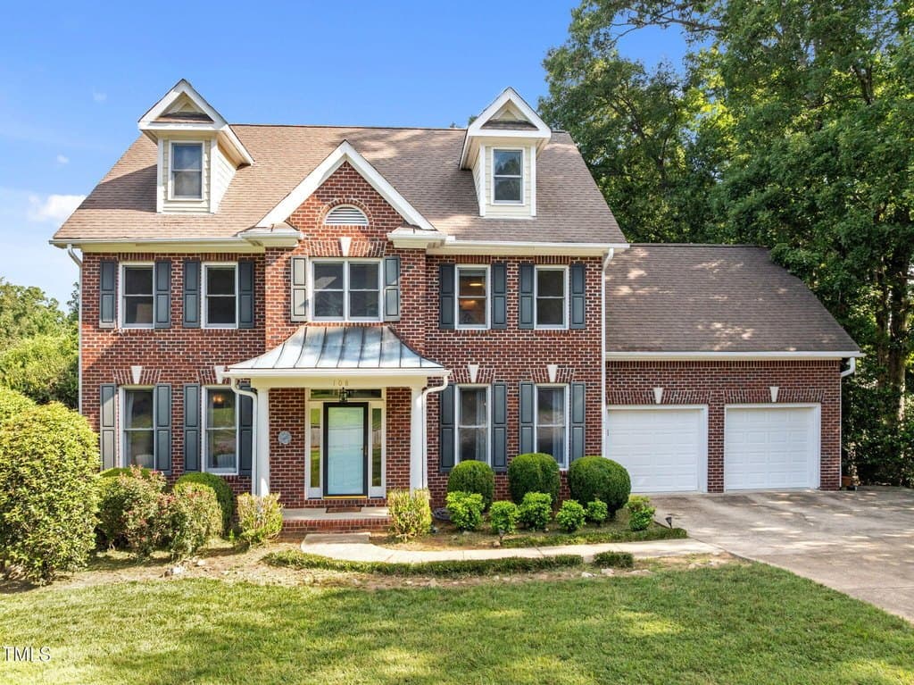108 Nuttree Ln, Chapel Hill