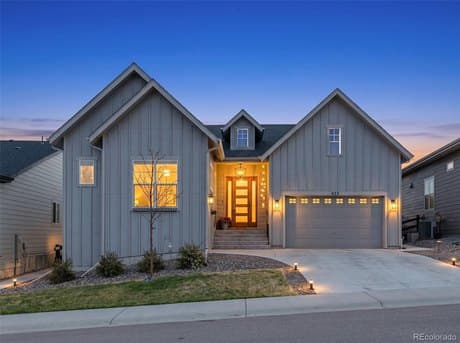 433 Scrubjay Cir