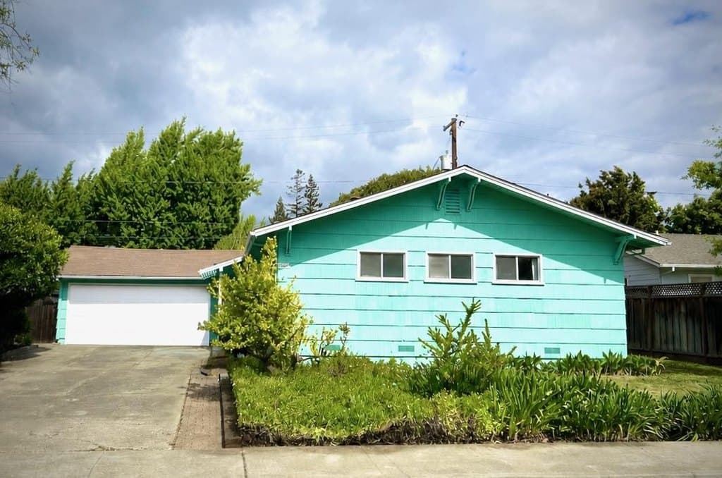 1647 Nilda Ave, Mountain View