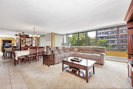 166-31 9th Ave Unit 6A