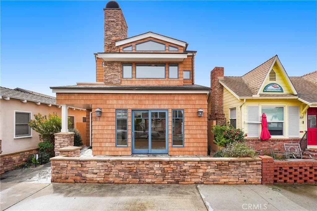 211 E Bay Ave, Newport Beach