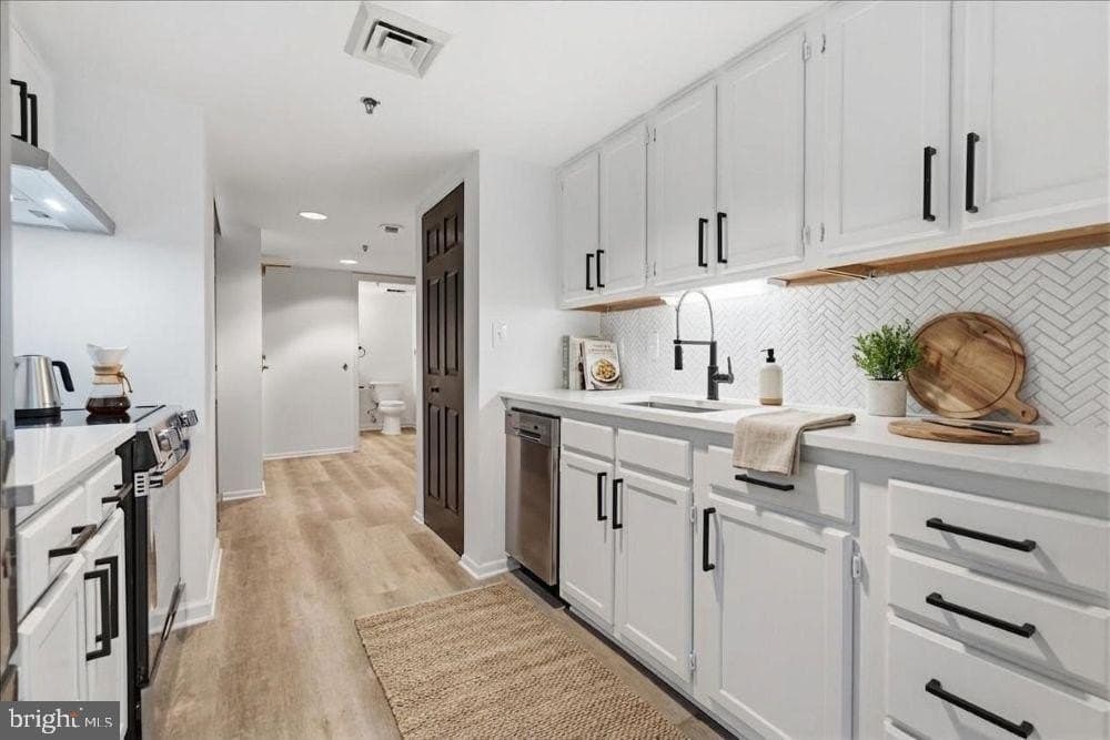 900 Taylor St N Unit 631, Arlington