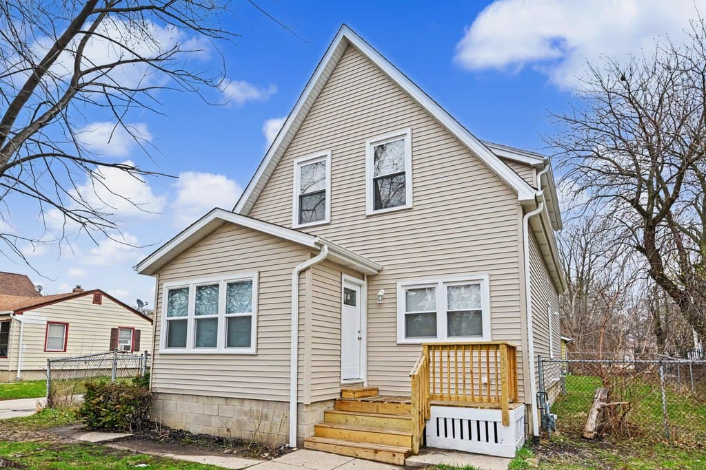 1634 N 27th St, Milwaukee