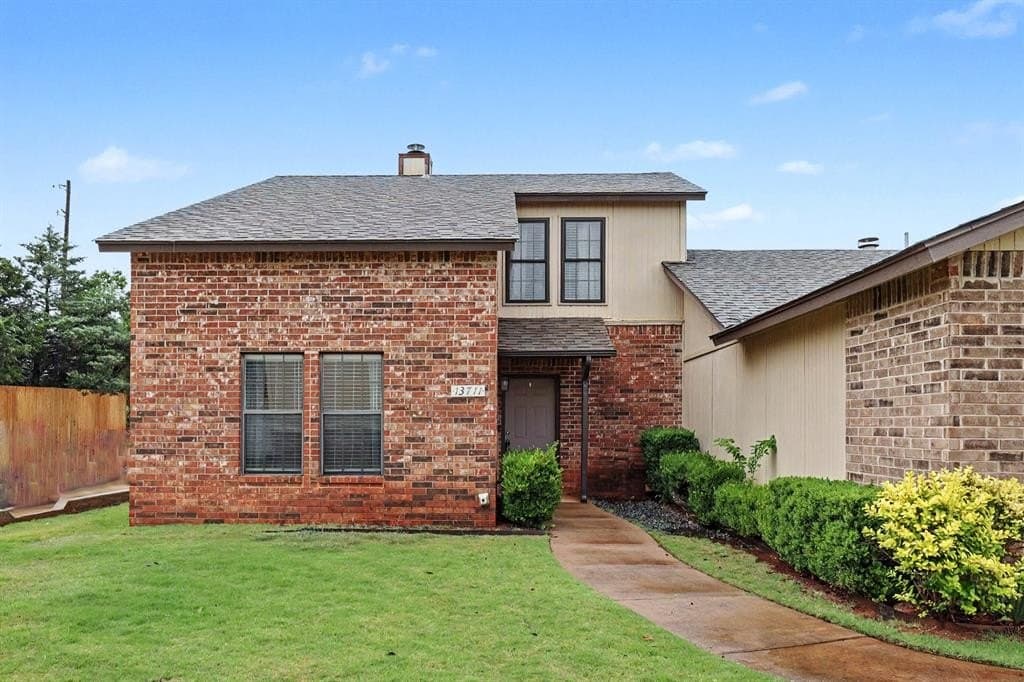 13711 E Crossing Way, Edmond