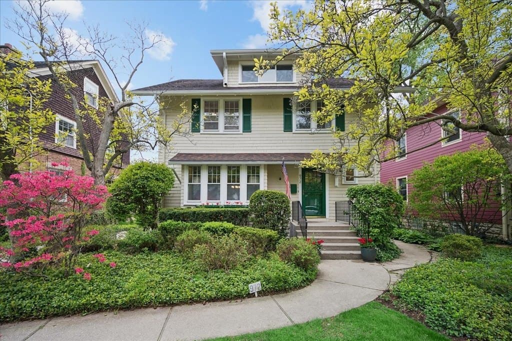 972 Elm St, Winnetka