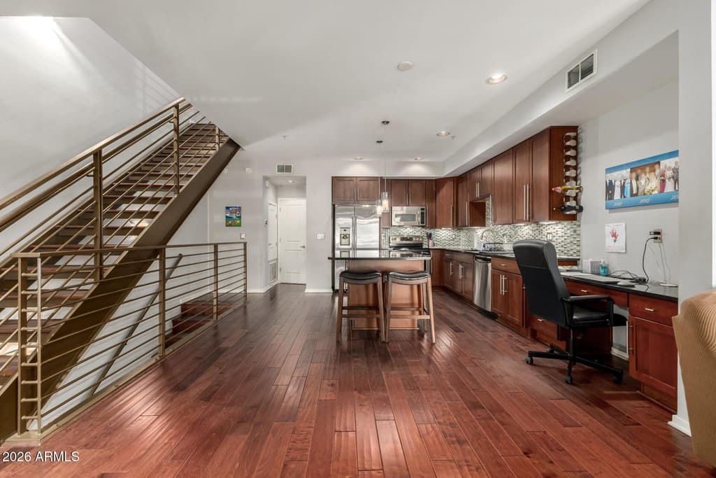 525 W Lakeside Dr Unit 125, Tempe