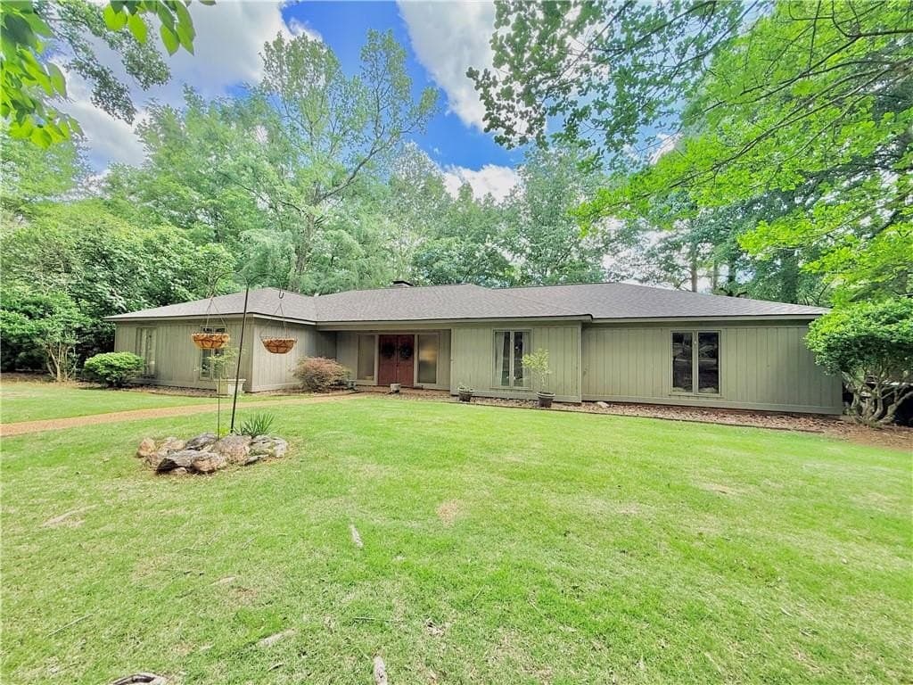 575 Cross Creek Rd, Auburn