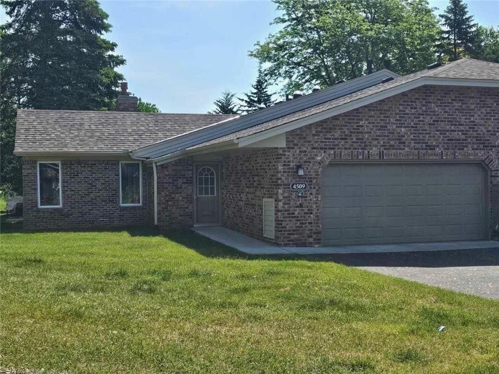 4509 Redwood Cir, Minnetonka