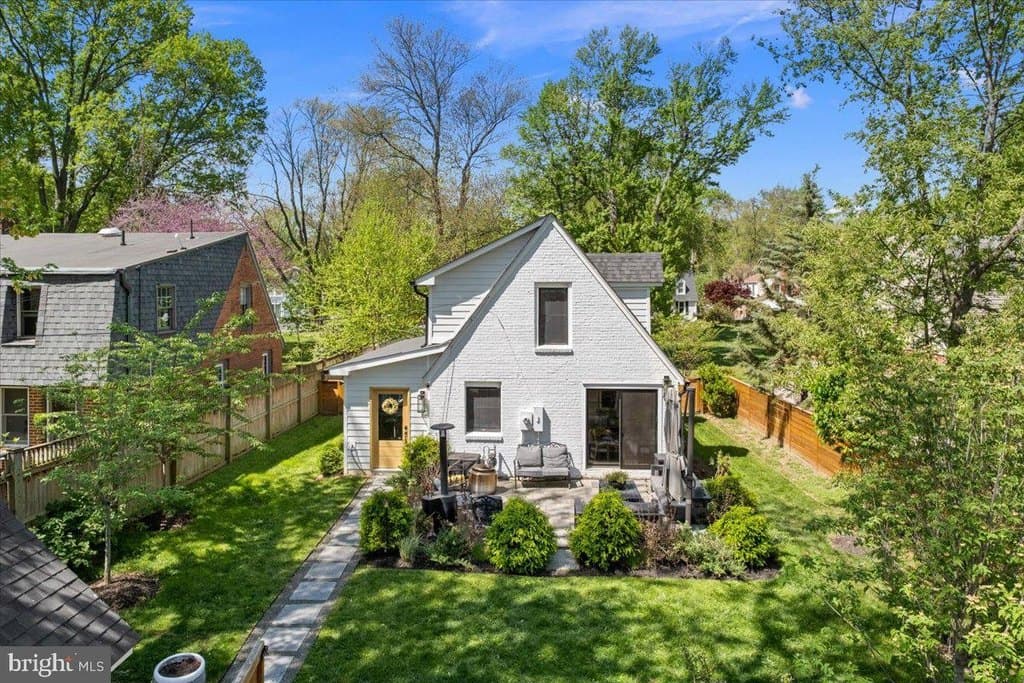 6411 14th St, Alexandria