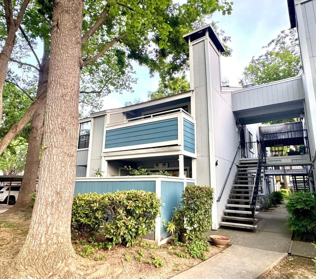 650 Del Verde Cir Unit 6, Sacramento