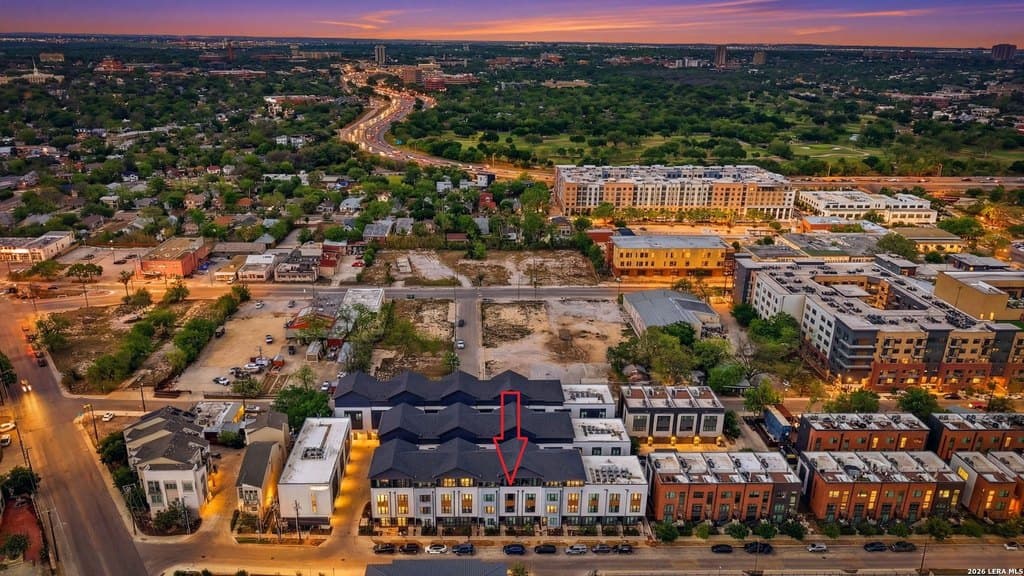 719 E Locust St Unit 4107, San Antonio