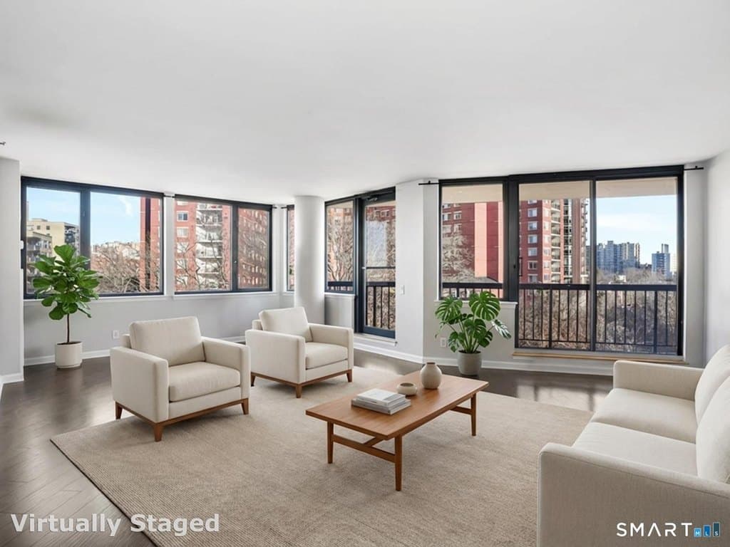 25 Forest St Apt 7D, Stamford