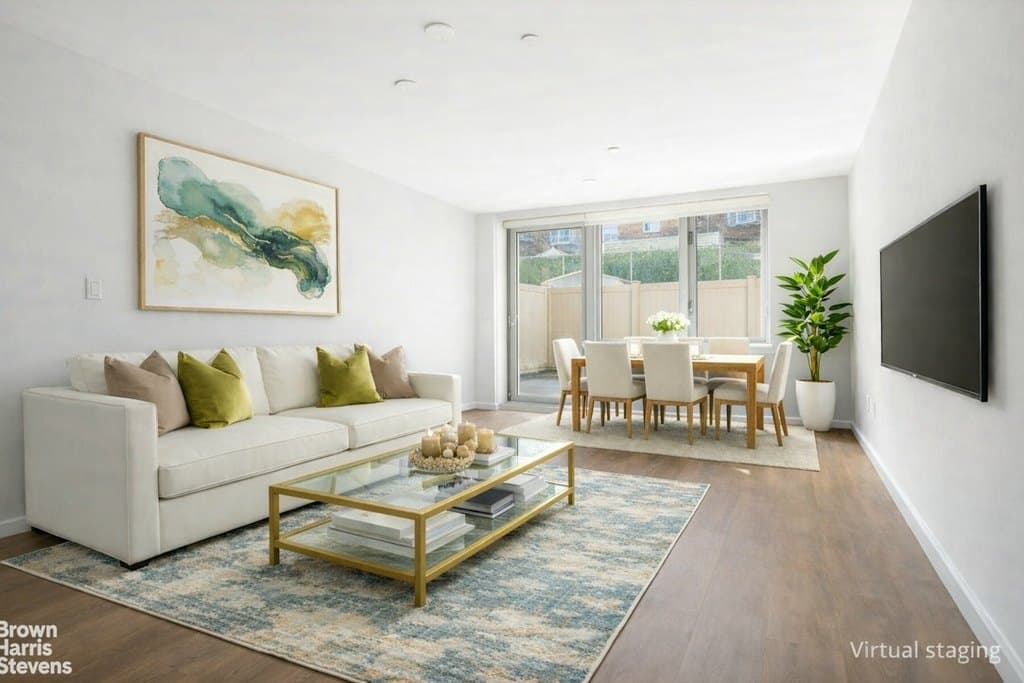 33-30 61st St Unit 105, Queens