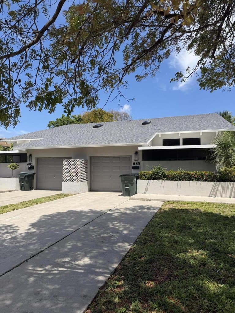 683 Dover St Units 683 & 685, Boca Raton