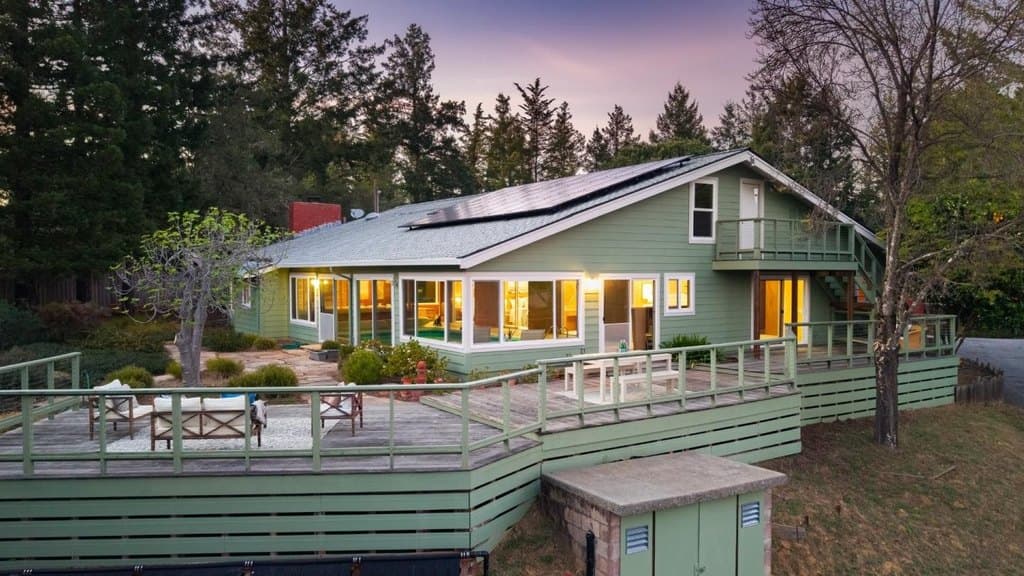 150 McGivern Way, Santa Cruz