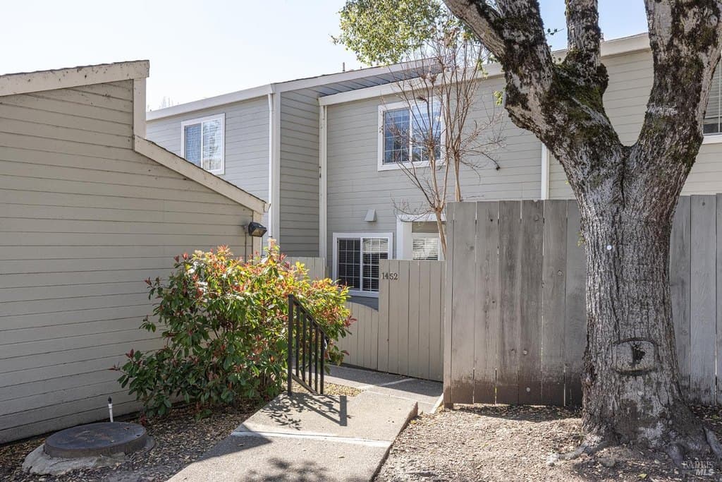 1452 Townview Ave, Santa Rosa