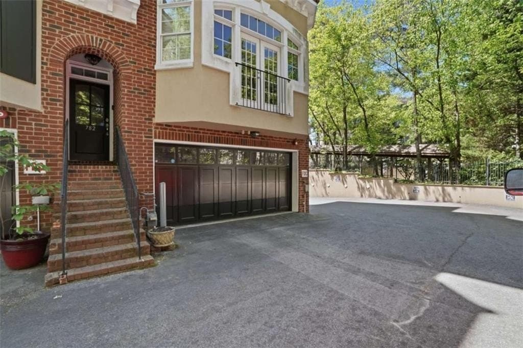 782 Clifton Heights Ln NE, Atlanta