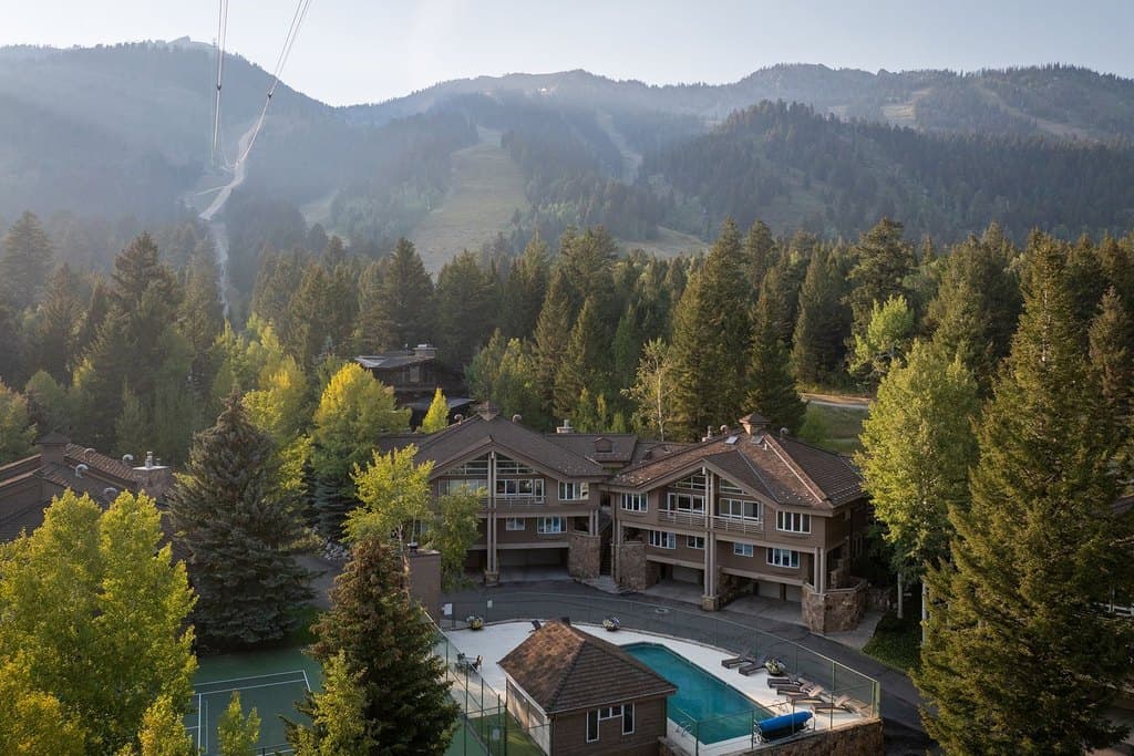 3519 W McCollister Dr, Teton Village