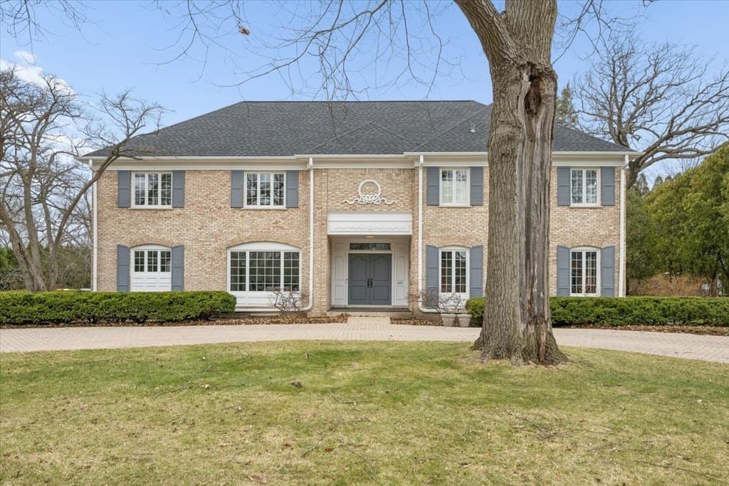 845 Glen Oak Dr, Winnetka