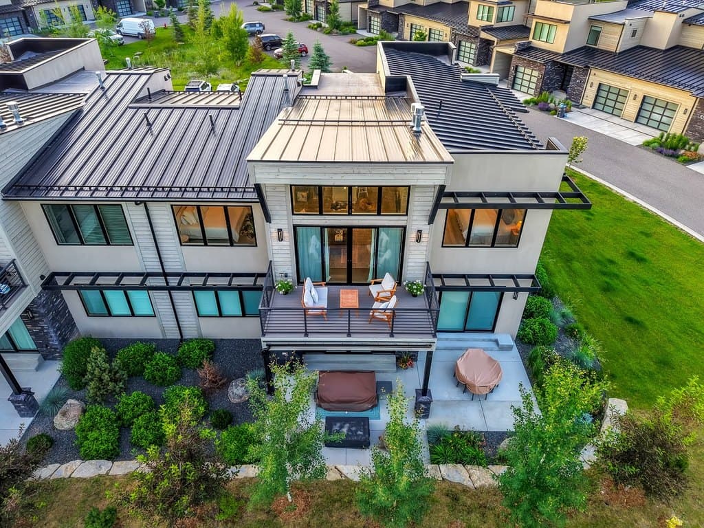 20 Caymus Ln Unit D, Bozeman