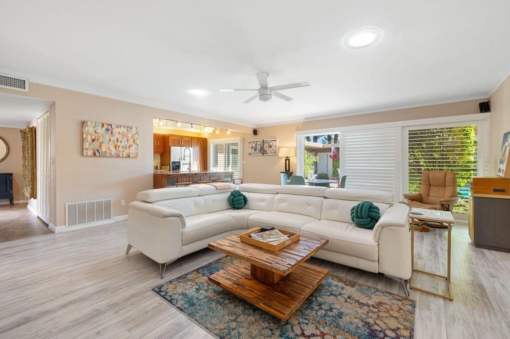 46446 Ryway Pl, Palm Desert