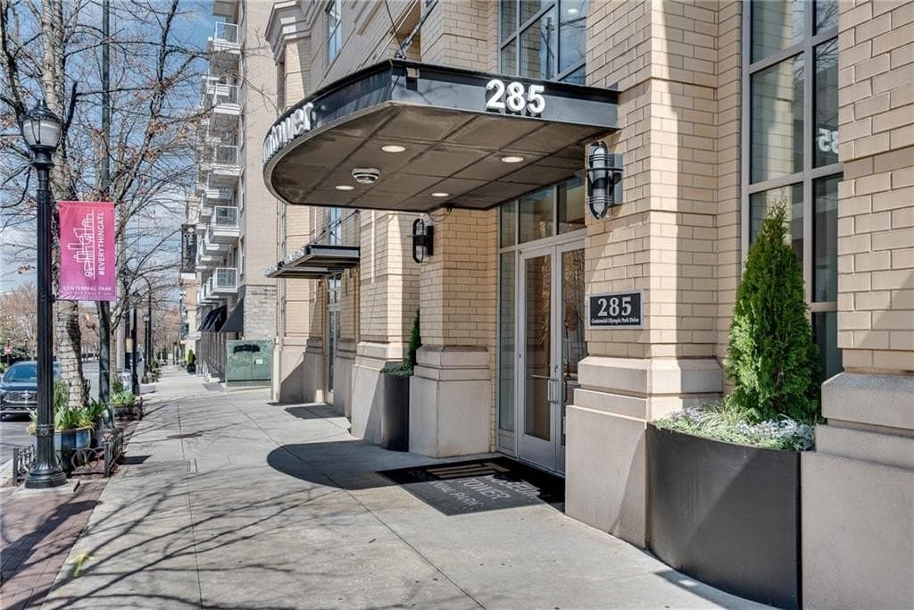 285 Centennial Olympic Park Dr NW Unit 203