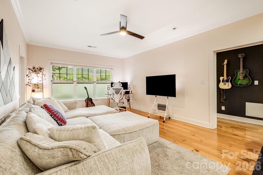 175 S Lexington Ave Unit 106, Asheville