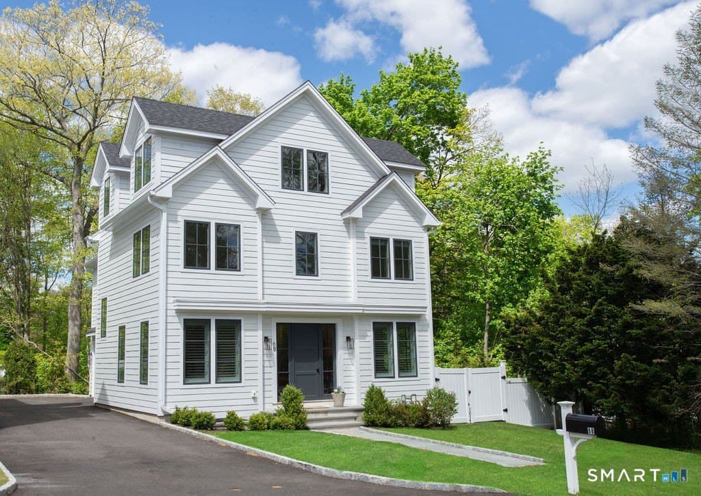 6 Down River Rd, New Canaan